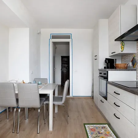 Casa Marisa Sarzana